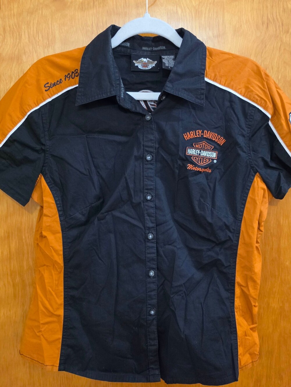 Harley-Davidson - Women's Black & Orange Short Sleeve Button-Down Shirt - M